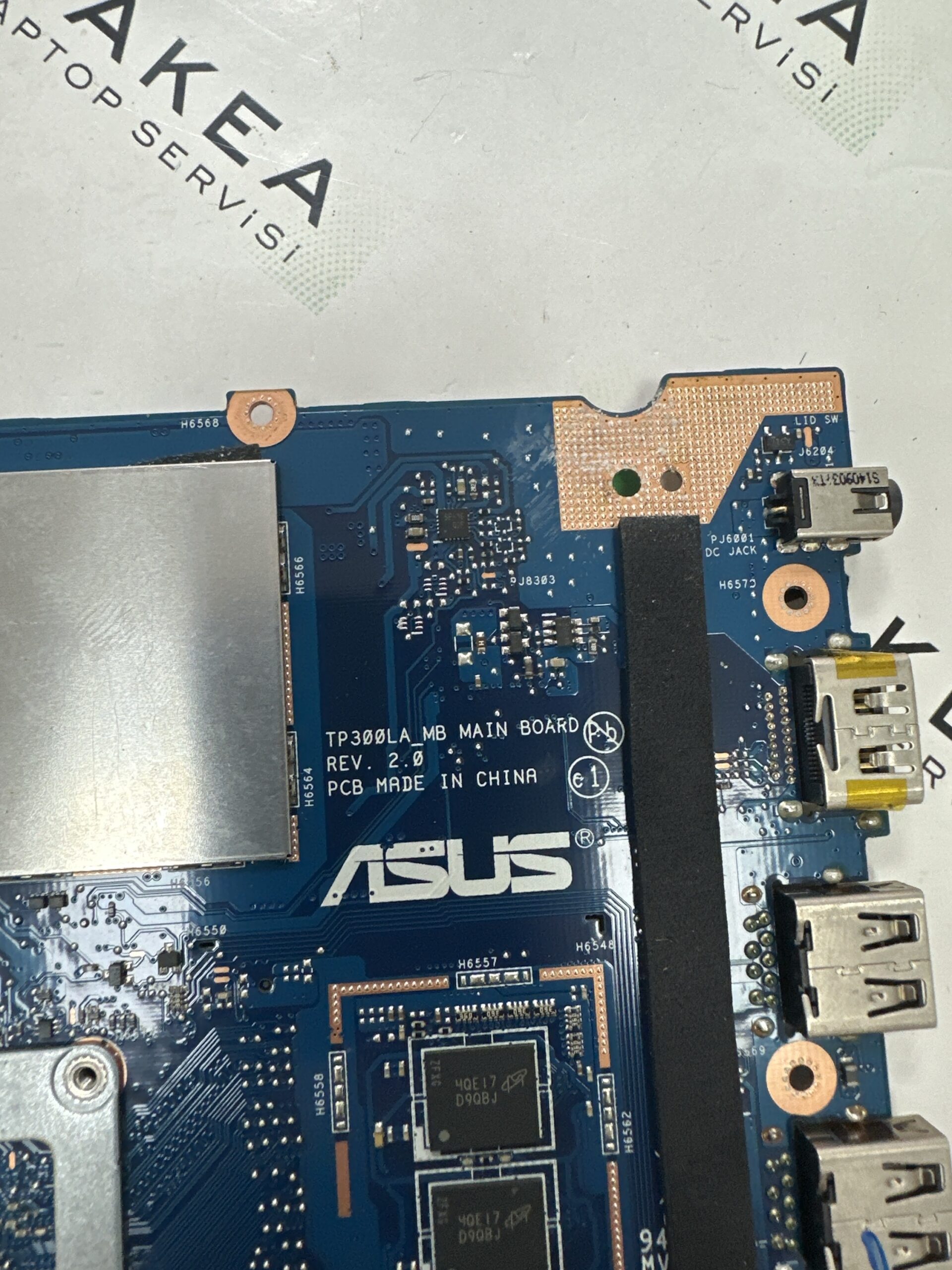 Asus TP300LA rev 2.0 anakart Intel İ7 4510U - Görsel 3