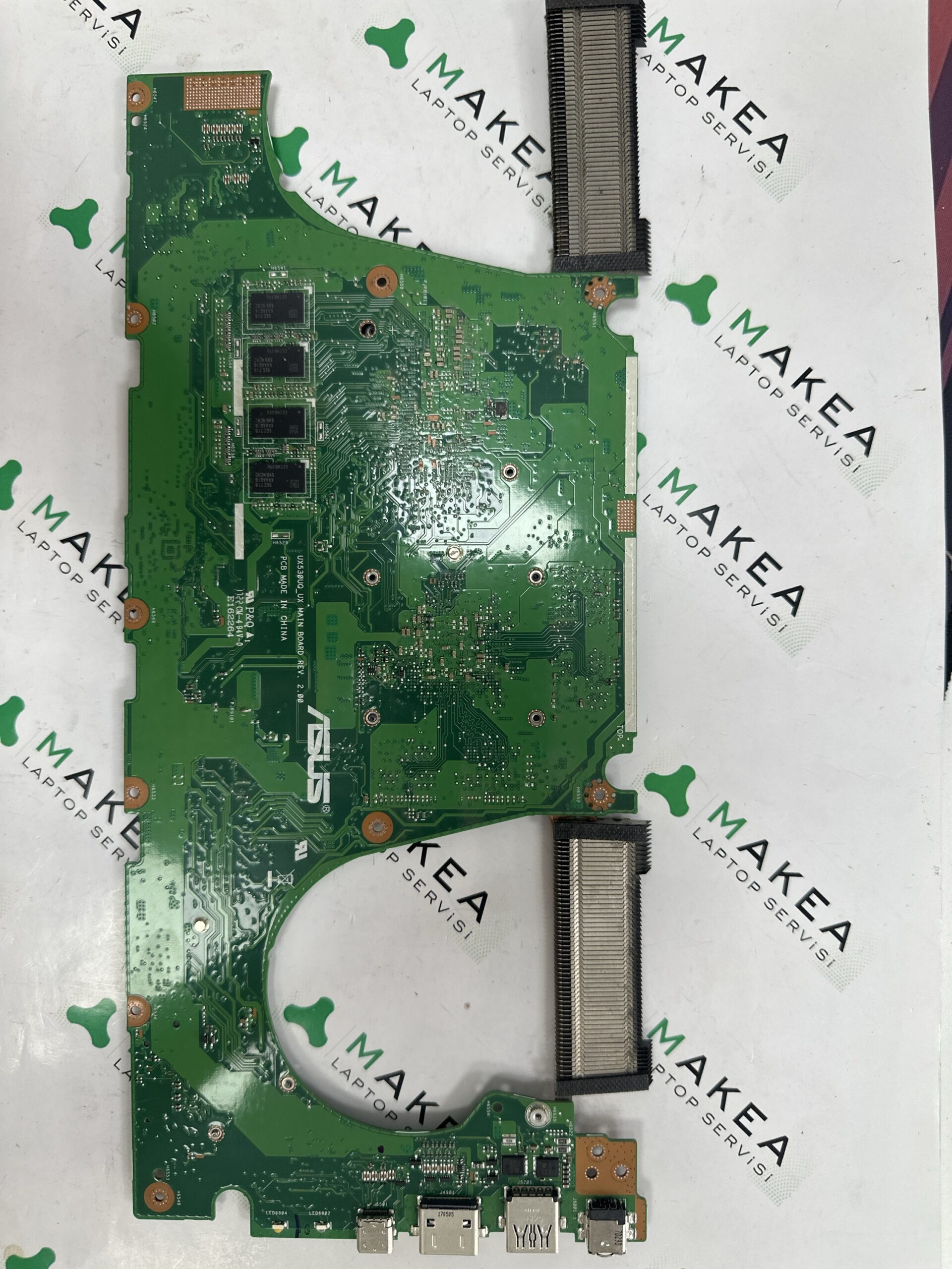 Asus ux530uq_ux rev2.00 anakart i7-7 - Görsel 2