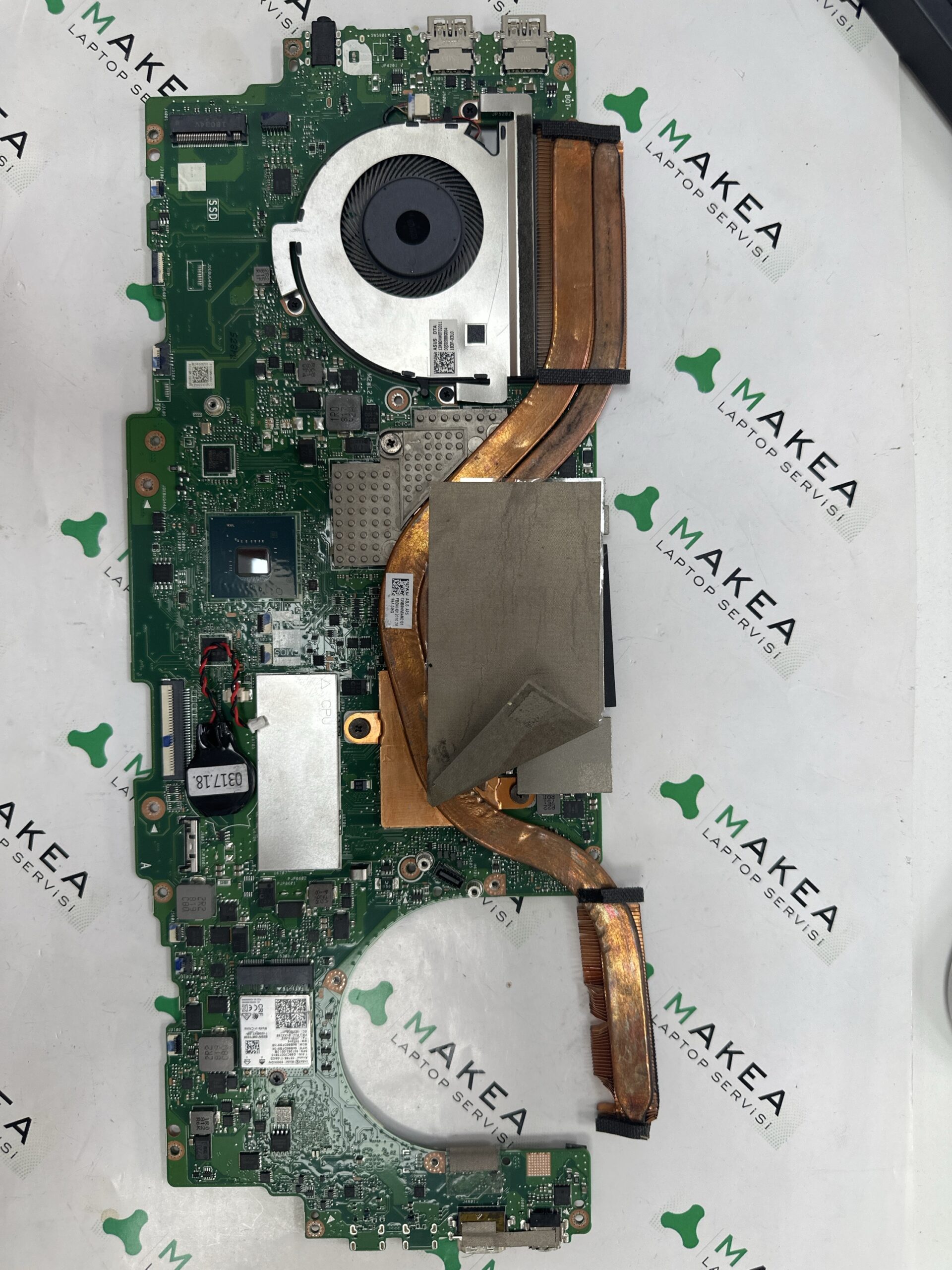 ASUS Zenbook UX550GD UX550GEX UX550GE UX550G I7 -8 GTX1050Ti